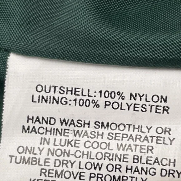 Oregon Ducks Puffer Vest Men’s M Green Full Zip Sleeveless Zip Pockets - Picture 6 of 7